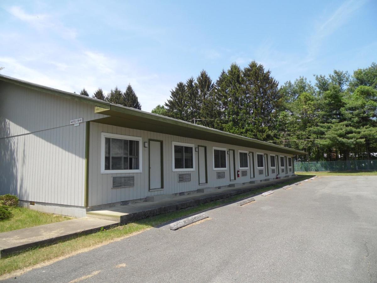 Glenwood Inn & Conference Center デラウェア・ウォーター・ギャップ エクステリア 写真