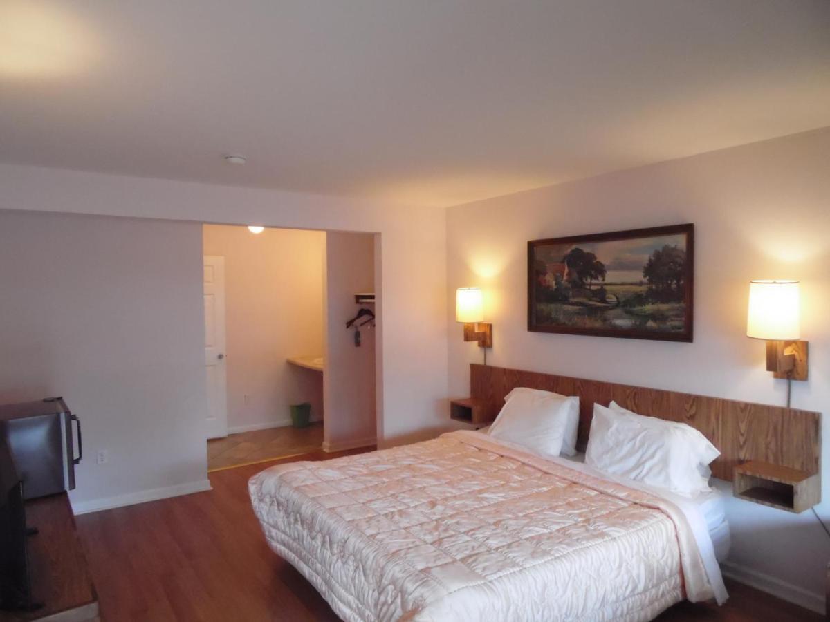 Glenwood Inn & Conference Center デラウェア・ウォーター・ギャップ エクステリア 写真