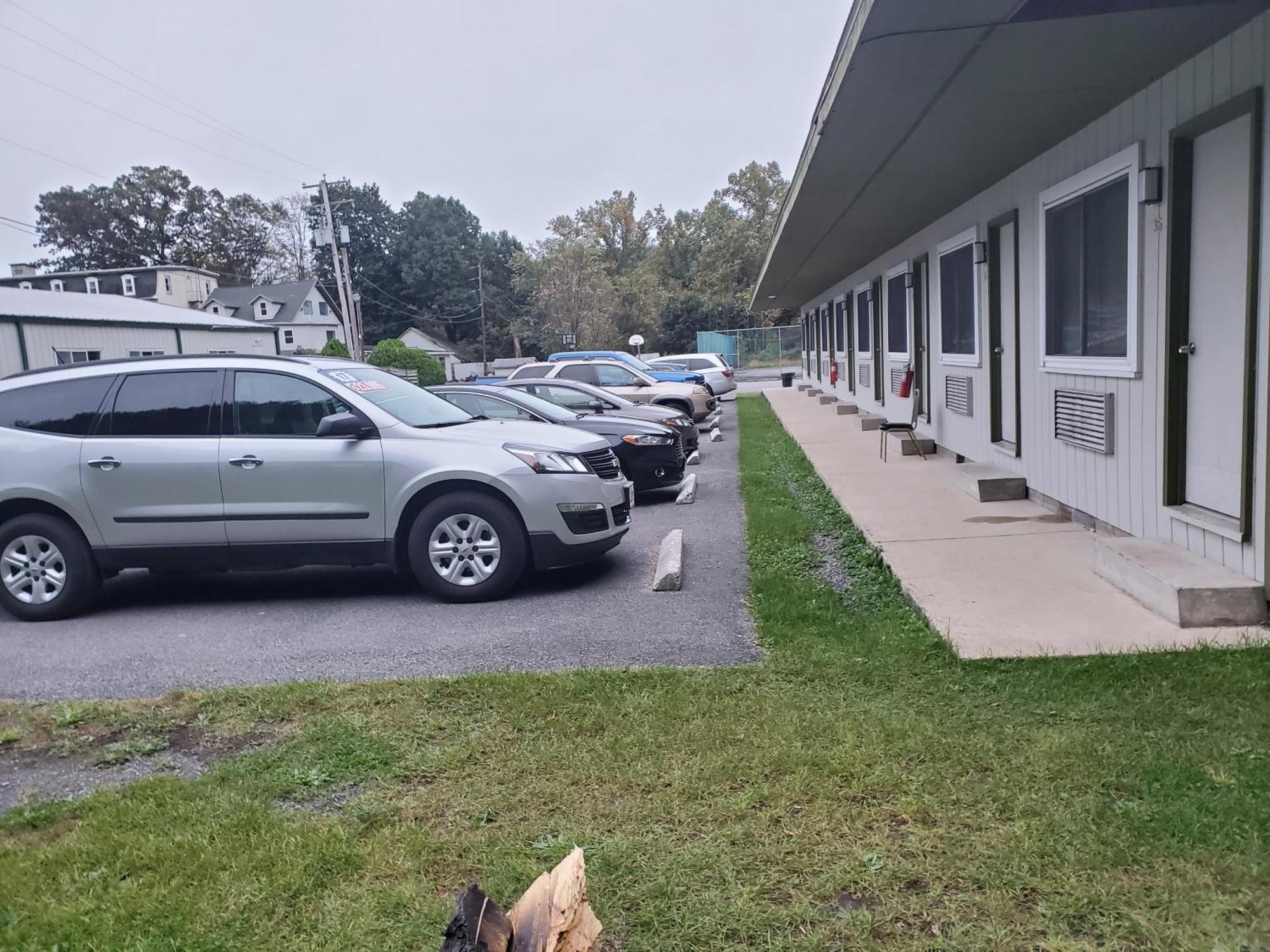 Glenwood Inn & Conference Center デラウェア・ウォーター・ギャップ エクステリア 写真