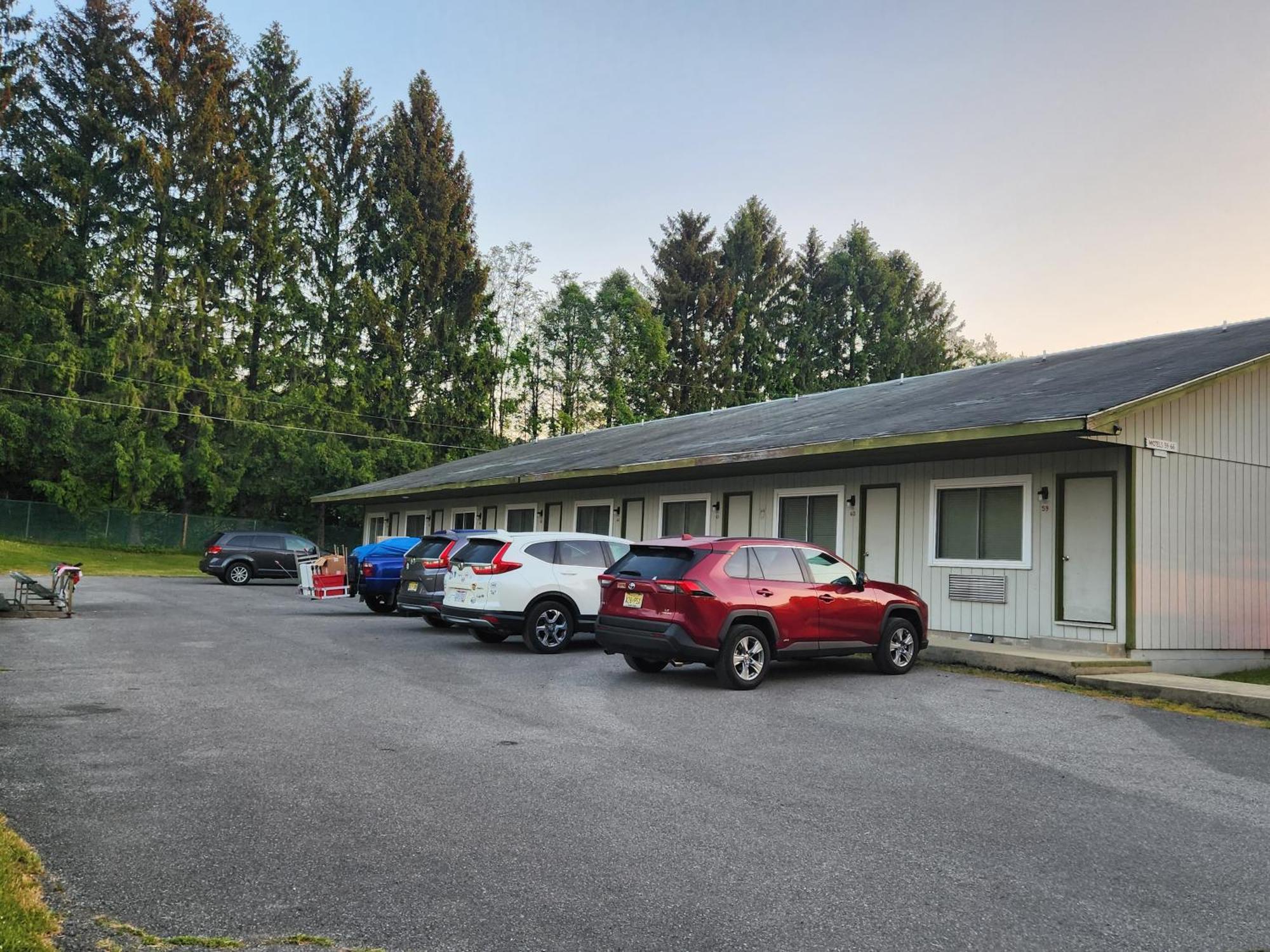 Glenwood Inn & Conference Center デラウェア・ウォーター・ギャップ エクステリア 写真